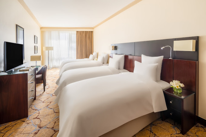 Movenpick Hajar Hotel & Residence 